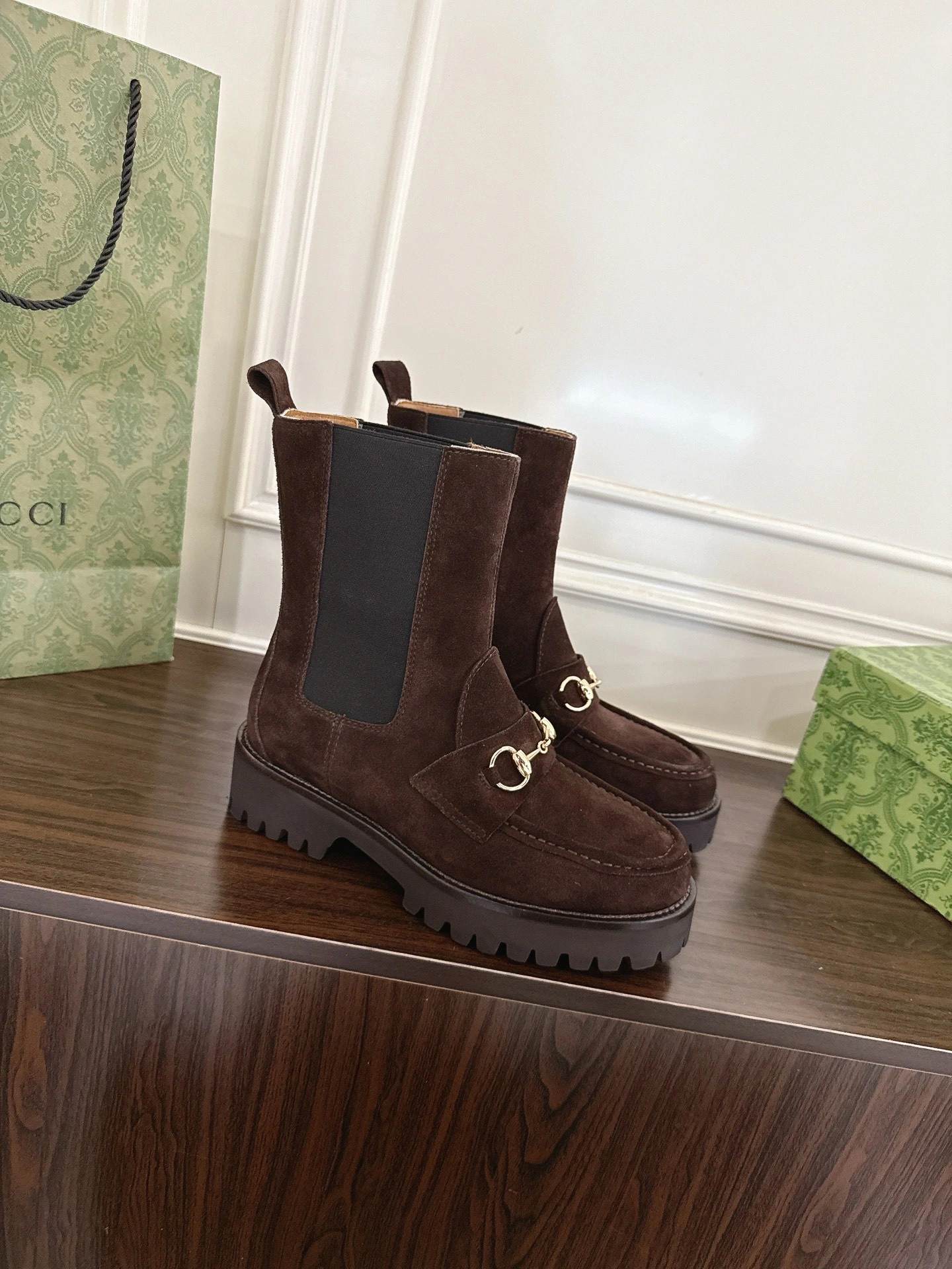 COCO-- 6u33i 834770 AAE73 2046 Calfskin Heel height：4.5cm item:E-X000I1306